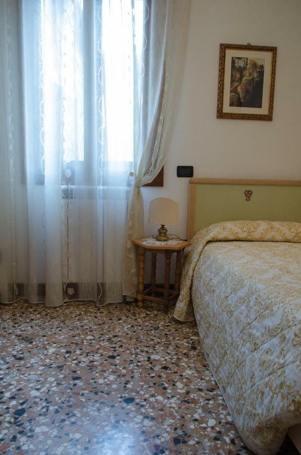 Ca' Pierre Veneza Quarto foto